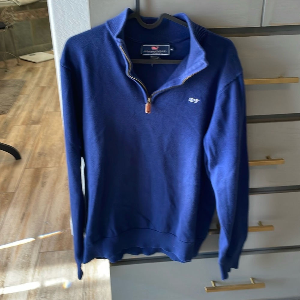 Vineyard vines, navy blue sweater, zip front size medium